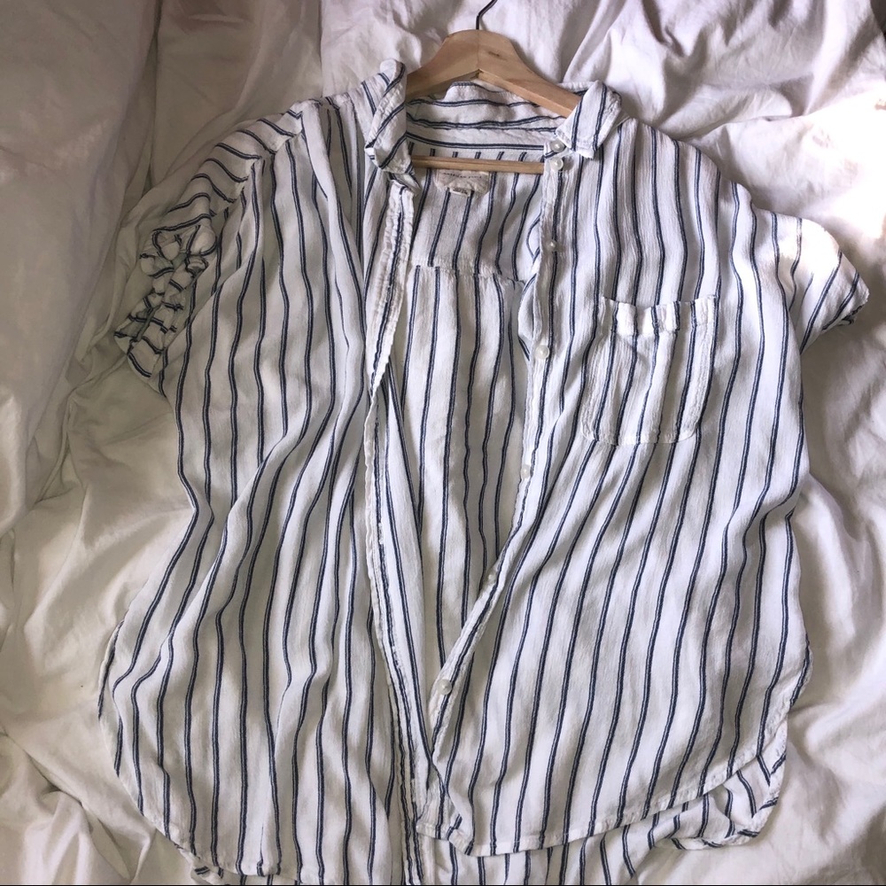 Striped Flowy Button Up 💨 - AE